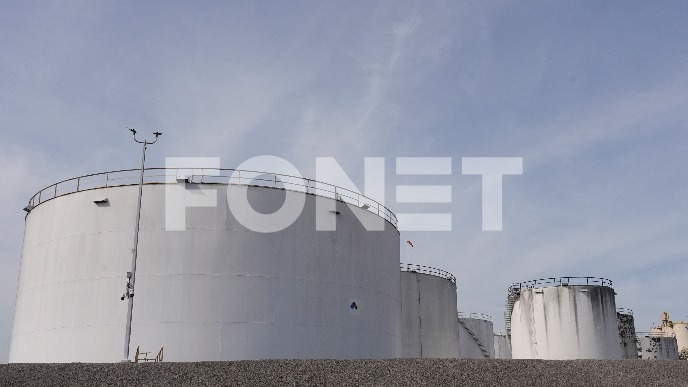 Rekordni profiti naftaša